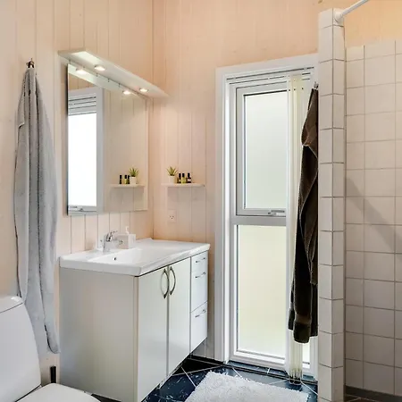 Modern With Large Enclosed Terrace In Quiet Surroundings * Fjerritslev